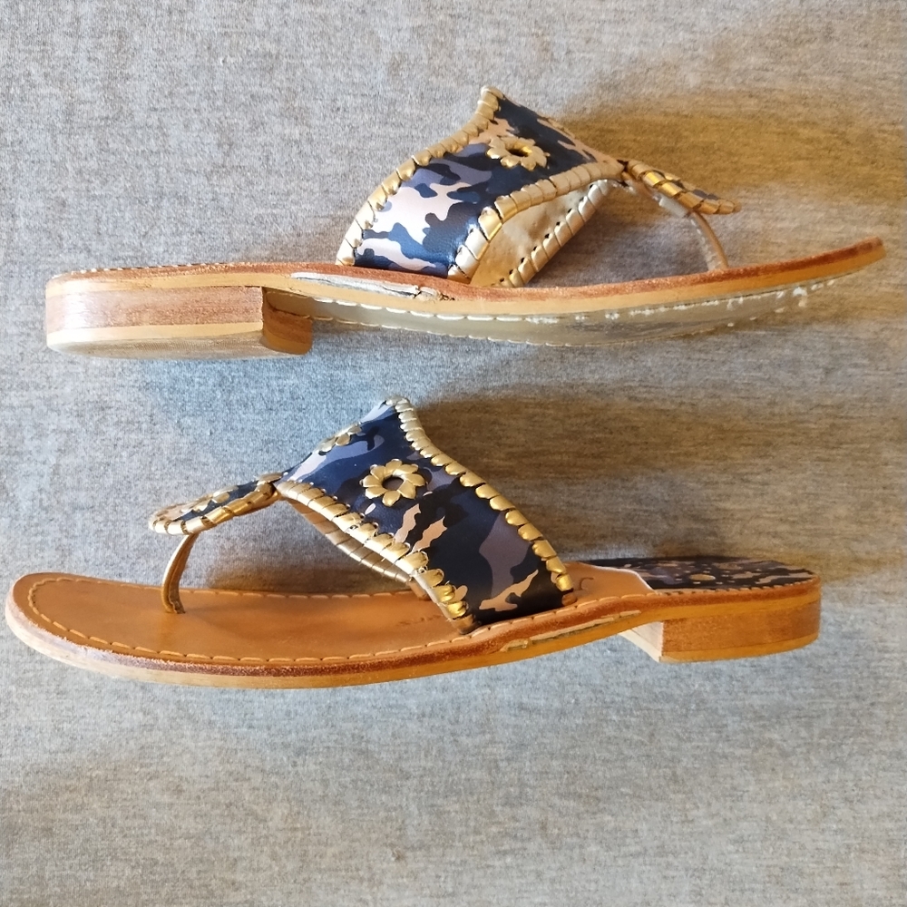 Jack Rogers Navy Camo & Platinum Trim Leather Flip Flop Sandals Size 8 - Picture 2 of 14